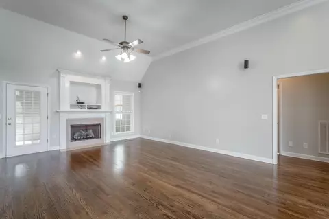 8444 Pershing Rd, Chattanooga, TN 37421 photo 16