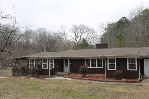 1390 W Schmitt Rd, Rossville, GA 30741