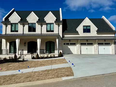 1036 Le Conte Cir, Chattanooga, TN 37419