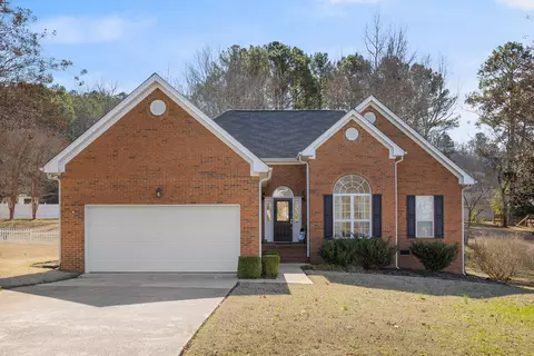 8690 Flowerdale Dr, Chattanooga, TN 37421