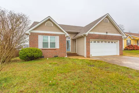 9415 Pasture Dr, Ooltewah, TN 37363
