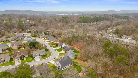 View/Area - 792 Soaring Eagle Cir, Hixson, TN 37343 photo 5 of 8