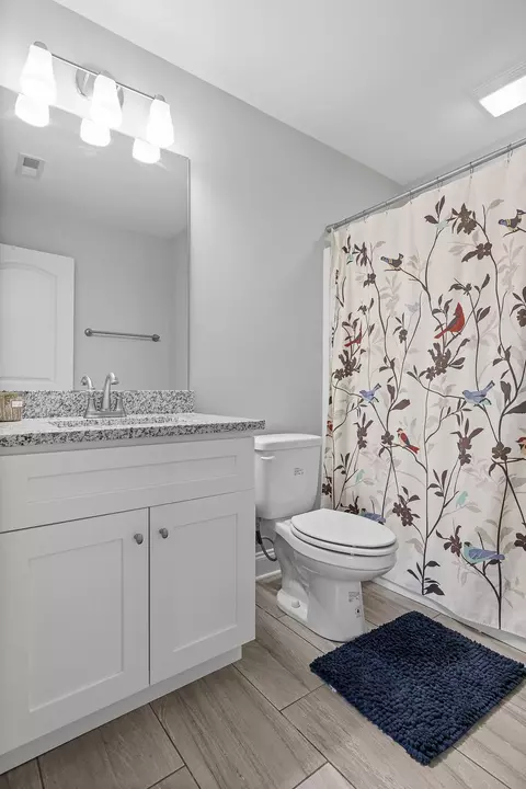 Bath - 792 Soaring Eagle Cir, Hixson, TN 37343 photo 5 of 5