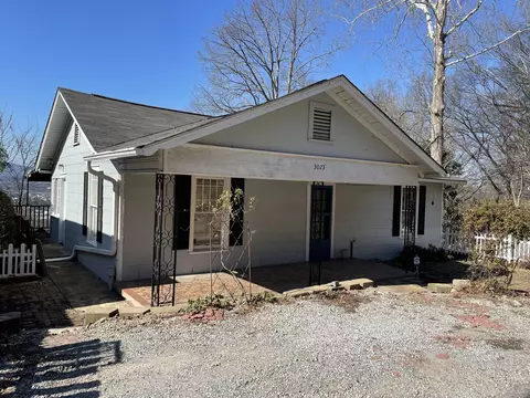 3023 Westside Dr, Chattanooga, TN 37404