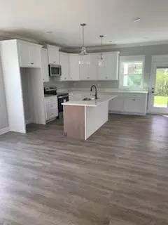 1017 Silverpine Dr, Chattanooga, TN 37421 photo 5