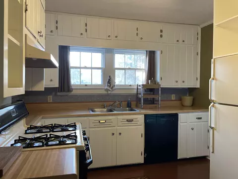 8201 Iris Rd, Chattanooga, TN 37421 photo 5
