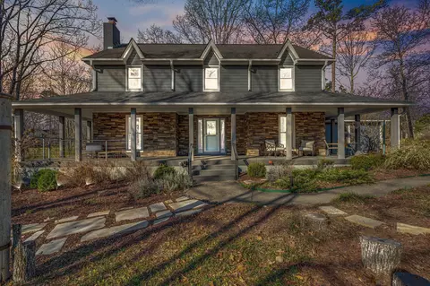 413 Mountain Dale Ln, Chattanooga, TN 37421