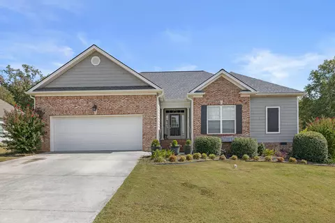 81 Quartz Dr, Chickamauga, GA 30707