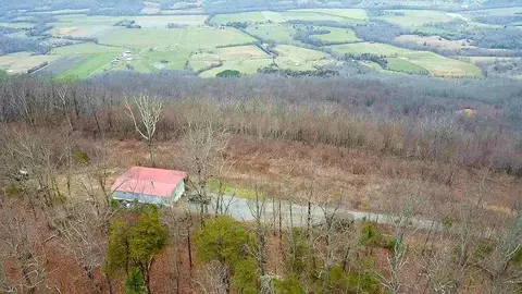 1045 Patton Rd #SIGNAL, Signal Mountain, TN 37377