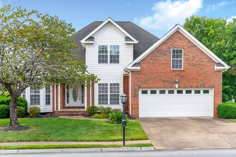 9085 Crystal Brook Dr, Apison, TN 37302