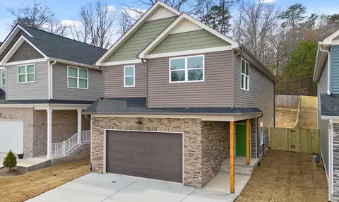 430 Candytuft Ln, Hixson, TN 37343