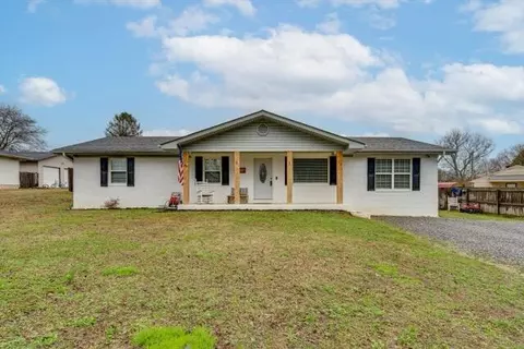 73 Wilson St, Dunlap, TN 37327
