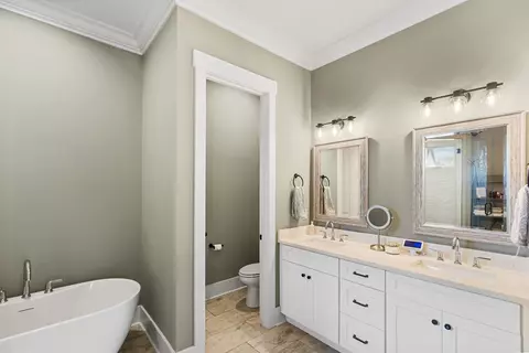 Bath - 4194 Barnsley Loop, Ooltewah, TN 37363 photo 2 of 14