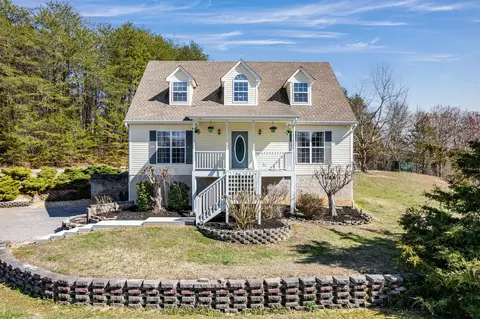 15556 Iles Rd, Sale Creek, TN 37373