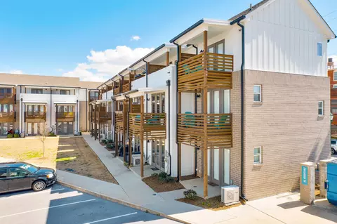 3059 St Elmo Ave, Chattanooga, TN 37408