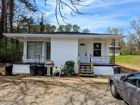 140 Shady Ln, Rossville, GA 30741