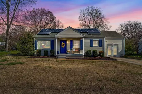 4203 Greenbriar Rd, Chattanooga, TN 37412