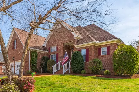 2662 Churchill Downs Cir, Chattanooga, TN 37421