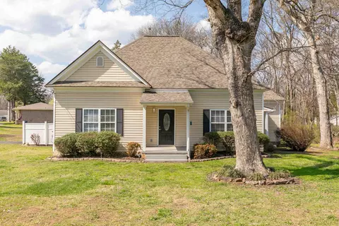 16 Sherry Ct, Chickamauga, GA 30707