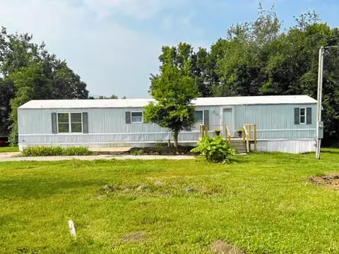 130 County Road 896, Etowah, TN 37331