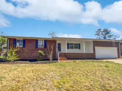 608 Hogan Rd, Rossville, GA 30741
