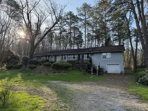 175 Burnt Mill Hollow Holw, Flintstone, GA 30725