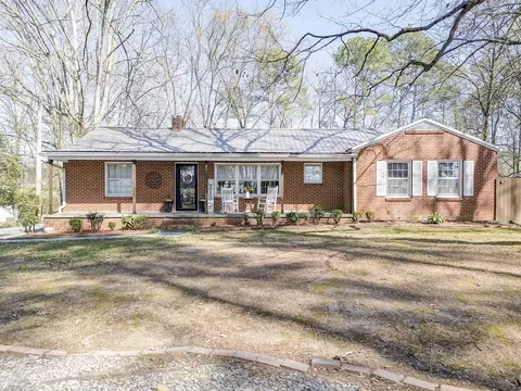 119 Fairway Dr, Dalton, GA 30721