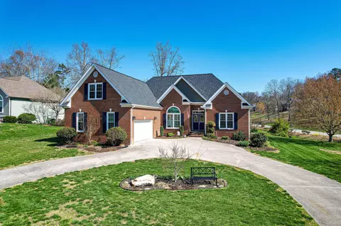 8749 Gable Ridge Ln, Chattanooga, TN 37421