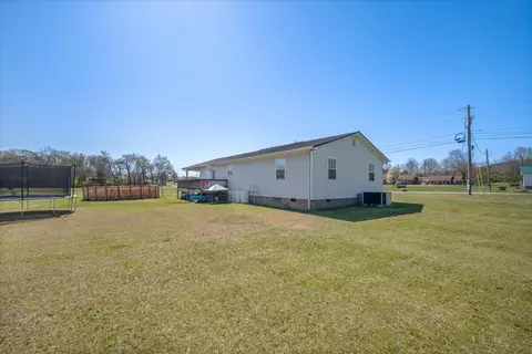 76 Patsy Lee Dr, Stevenson, AL 35772 photo 27