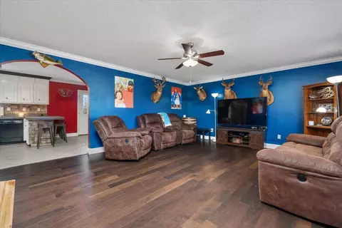 76 Patsy Lee Dr, Stevenson, AL 35772 photo 9