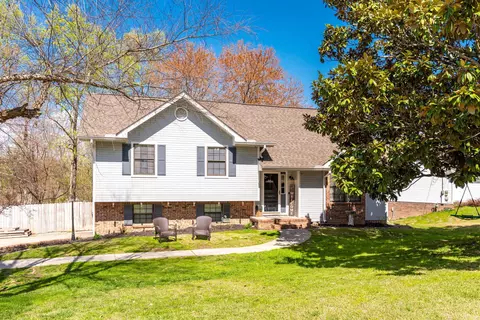 618 Lee Dr, Ringgold, GA 30736