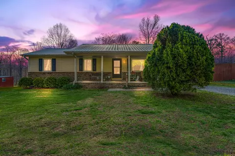 114 Saddle Club Rd, Trenton, GA 30752