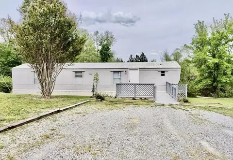 57 Amy Ln, Ringgold, GA 30736