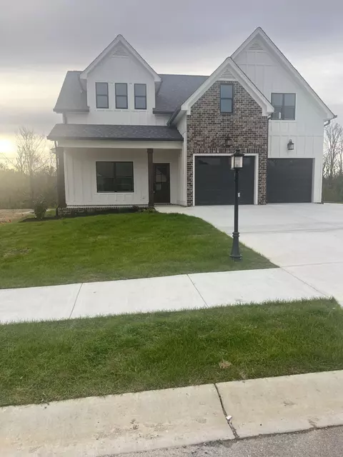 1063 Silverpine Dr, Chattanooga, TN 37421 photo 3