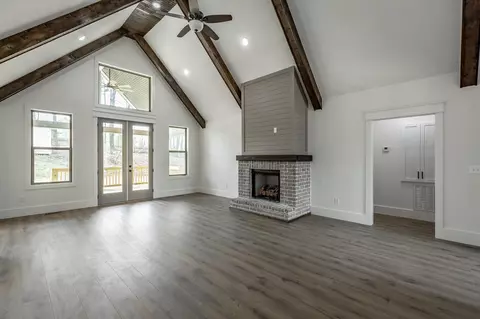 1084 Van Dell Dr, Rock Spring, GA 30739 photo 3