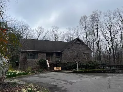 2706 Wilson Ave #1718, Walden, TN 37377