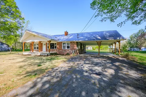 904 Magnolia St, Lafayette, GA 30728