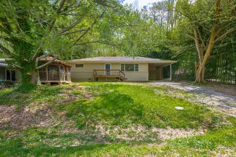 440 Lullwater Rd, Chattanooga, TN 37405
