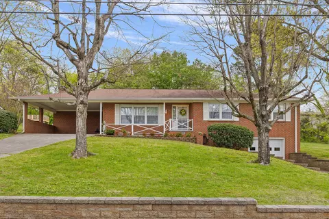 2720 NW Mac St, Cleveland, TN 37312