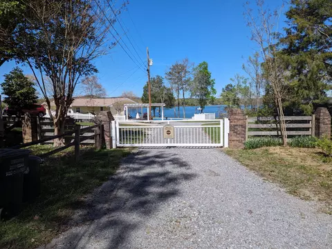 455 Dogwood Ln #38&39, Decatur, TN 37322