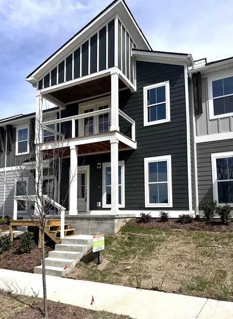 1678 S Watkins St, Chattanooga, TN 37404