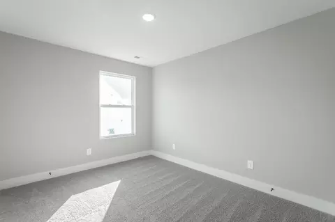 Other - 2425 E 17th St, Chattanooga, TN 37404 photo 9 of 15