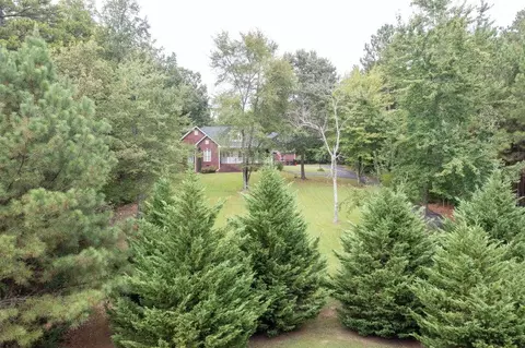 277 Autumn Wood Dr, Summerville, GA 30747