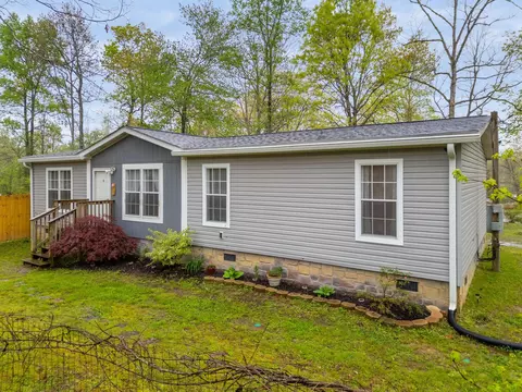 511 Howard Rd, Decatur, TN 37322