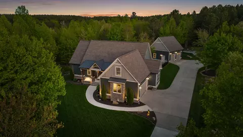 450 High Point Ln, Jasper, TN 37347