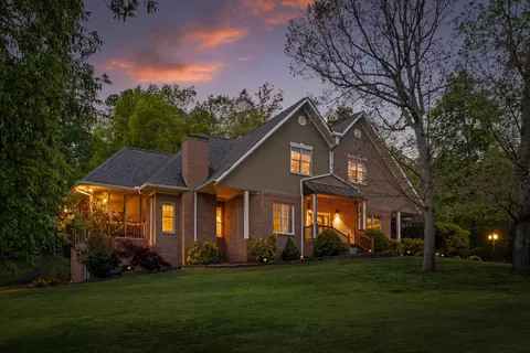 45 Ivey Ln, Trenton, GA 30752