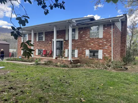 615 N Valley Dr #53, Chattanooga, TN 37415
