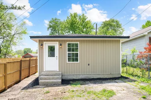1108 Dozier St, Dalton, GA 30721