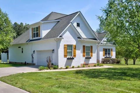 209 SW Broken Arrow Ln, Cleveland, TN 37311