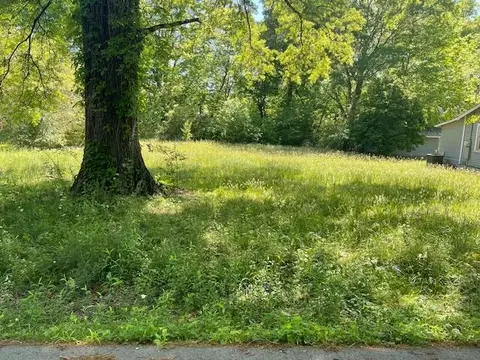 305 Glenn St, Lafayette, GA 30728